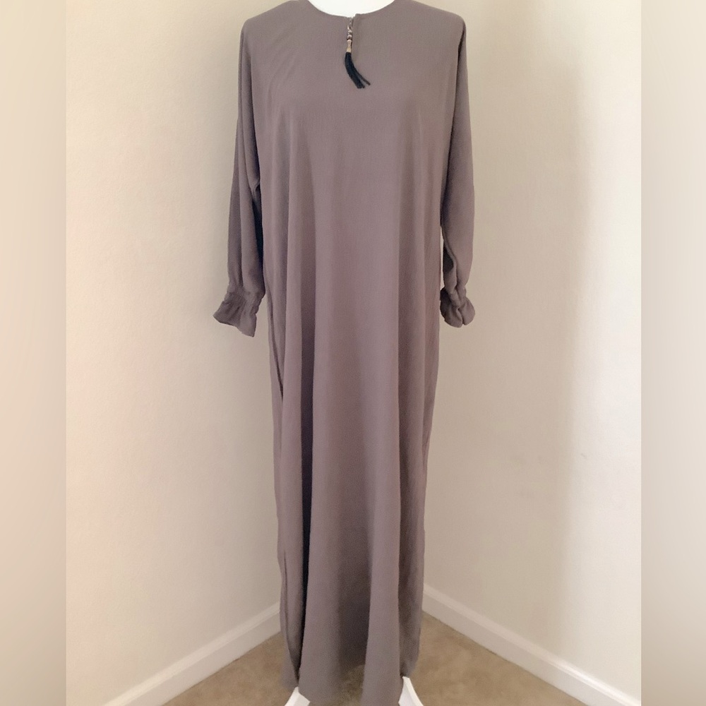 Light brown ruffle sleeve abaya